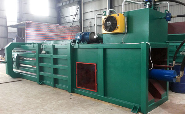 全自動(dòng)廢紙打包機(jī)